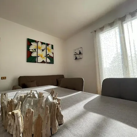 Water Lily Apartment Bardello